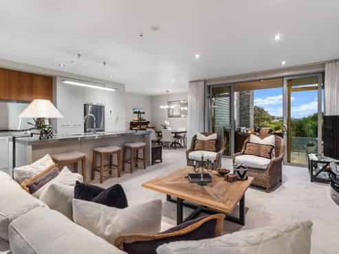 7 Little Compton Mews, Snells Beach