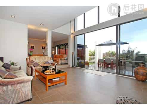 119 Carlisle Road, Northcross