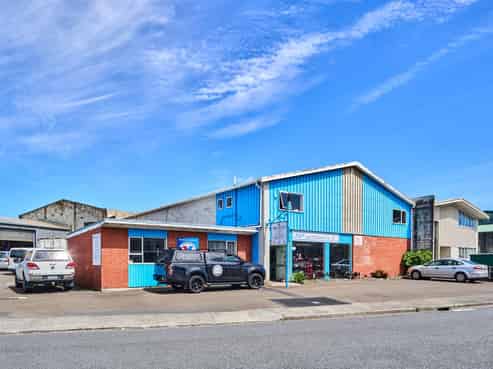 Affordable & versatile with yard