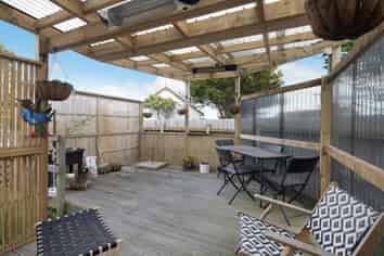 9F Mako View, Titahi Bay