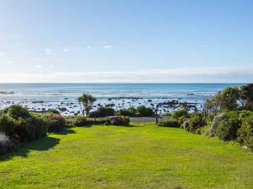 871 Mataikona Road, Mataikona