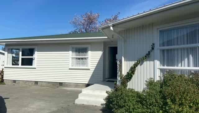 6 Scully Crescent , Onekawa