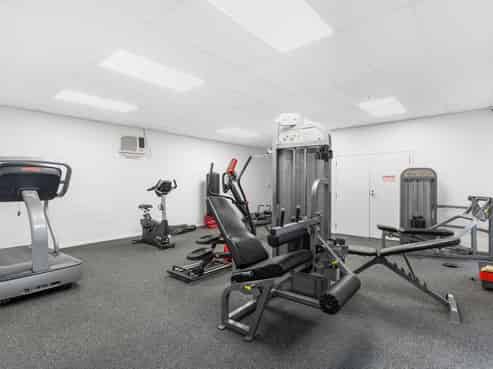 5E/10 Crown Lynn Place, New Lynn