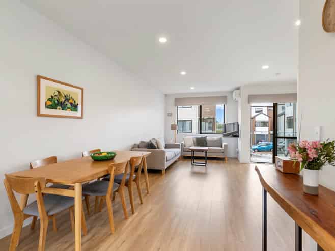 17 Bloom Crescent, Sunnyvale