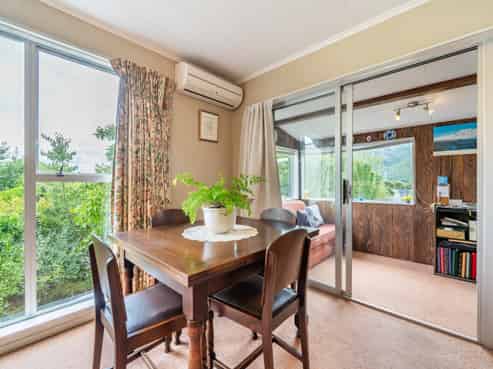 7 Roband Crescent, Brown Owl