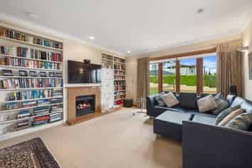207 Beach Road, Campbells Bay