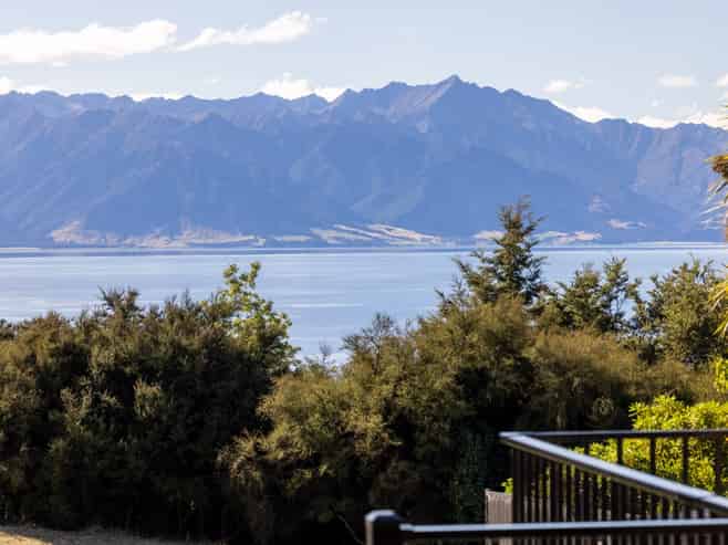 48 Flora Dora Parade, Lake Hawea