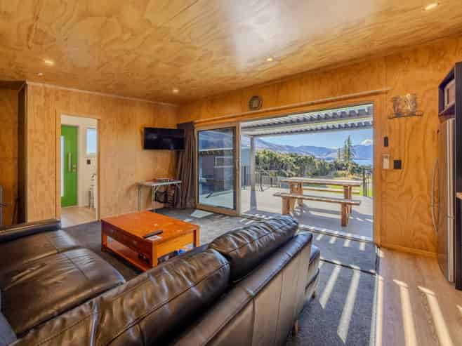 48 Flora Dora Parade, Lake Hawea