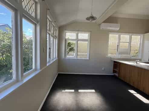 429a Adelaide Road, Berhampore