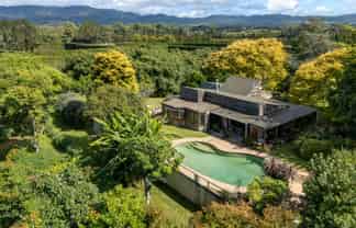 9 Work Road, Aongatete