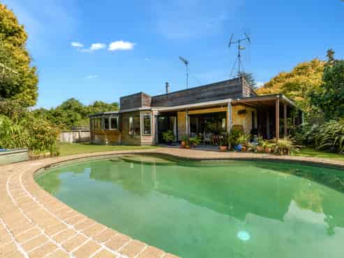 9 Work Road, Aongatete