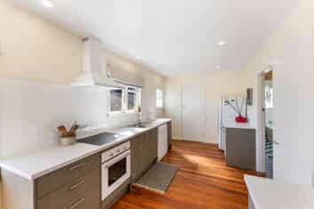 14 Coniston Avenue, Ilam