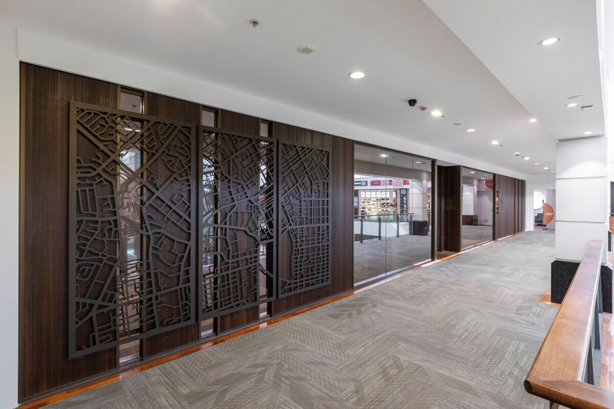 Premium Showroom/Retail Space – Merivale Mall – pohled 2