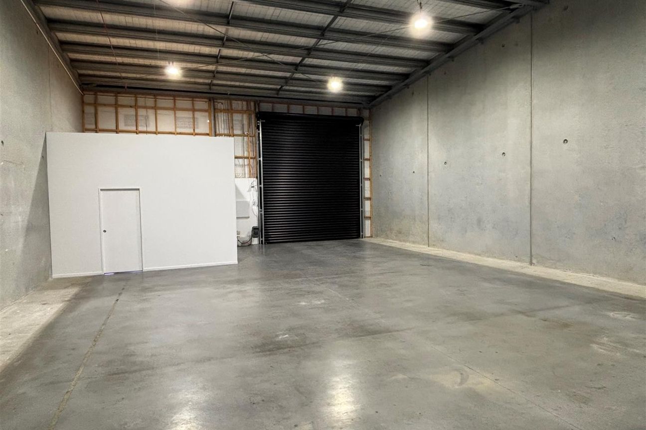 Rent Reduced - Get Me A Tenant - Bild 5