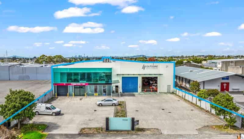 21 Soljan Drive, Henderson