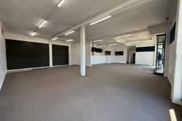 Another Showroom on the Edge of the CDB
