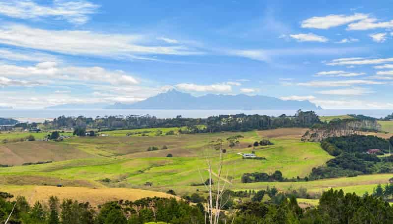 174 Cames Road, Mangawhai