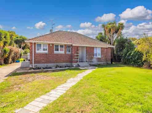 5  Tunis Road, Panmure