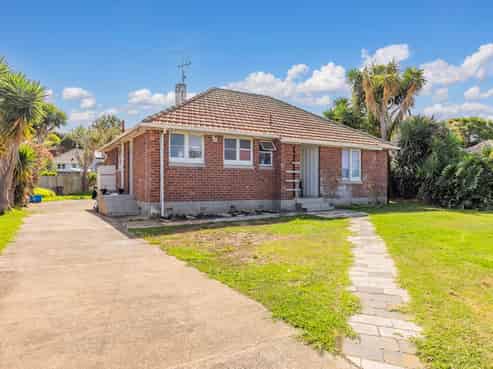 5  Tunis Road, Panmure