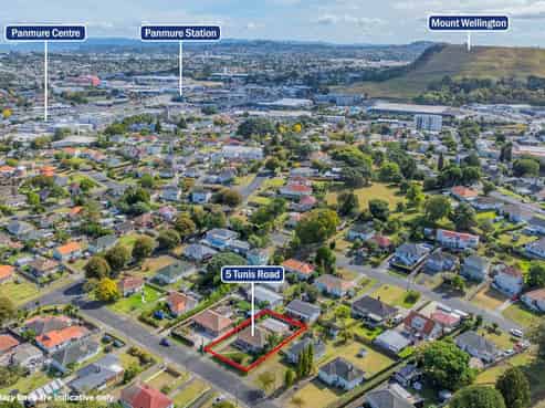 5  Tunis Road, Panmure