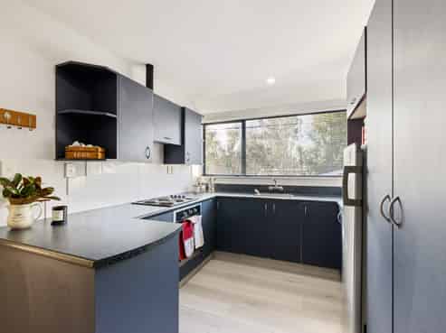 2A Bank Street, Amberley