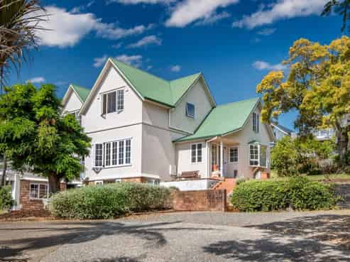 16 Lansdowne Street, Bayswater