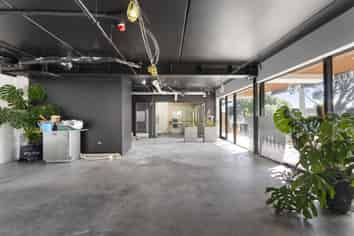 Premium Office, Present All Offers!