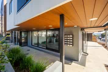 Premium Office, Present All Offers!