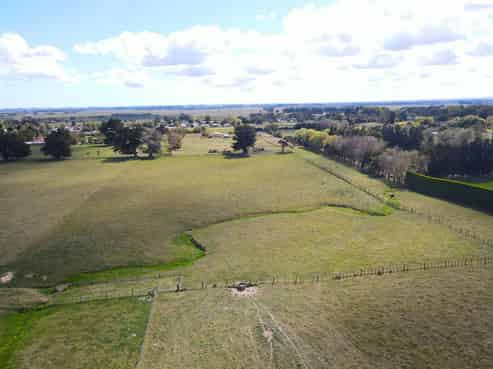 33 Tokomaru East Road, Tokomaru