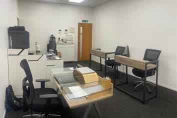 OFFICE SUITES FOR LEASE - CENTRAL PAPATOETOE

