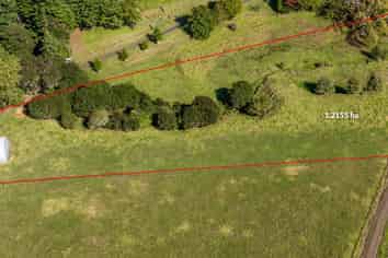  563 Ness Valley Rd, Clevedon