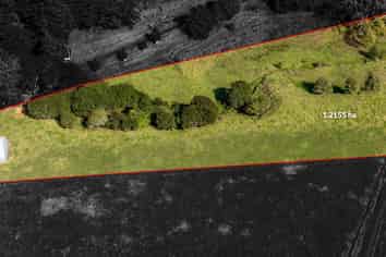 563 Ness Valley Road, Clevedon