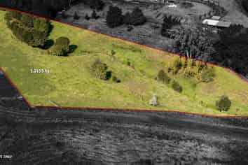  563 Ness Valley Rd, Clevedon