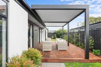 22 Kirkland Crescent, Harewood