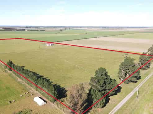 171 Wards Road, Chertsey