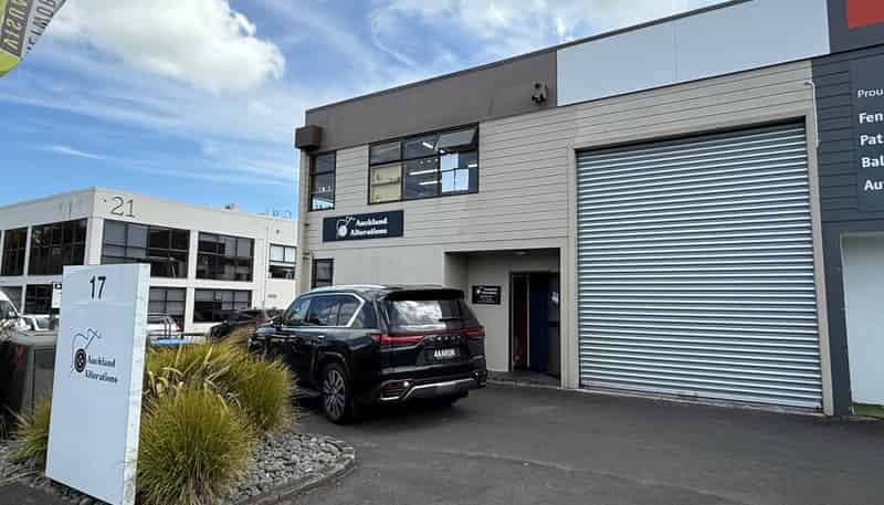 17 Taylors Road, Morningside