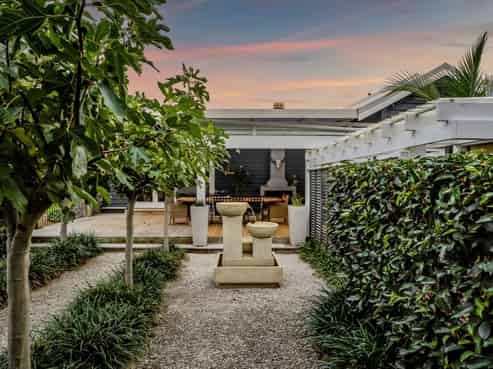 500 Richmond Road, Lepperton