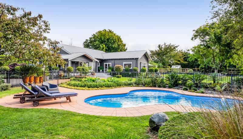 500 Richmond Road, Lepperton