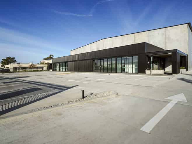 A-Grade industrial, prime position for lease