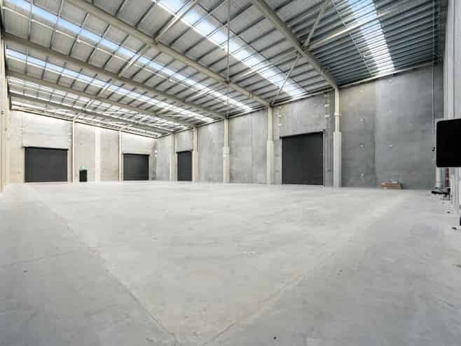 A-Grade industrial, prime position for lease