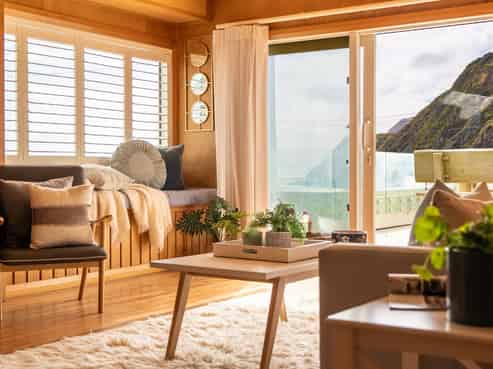 1087 Makara Road, Makara