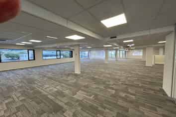 Top-Level Office to Impress!