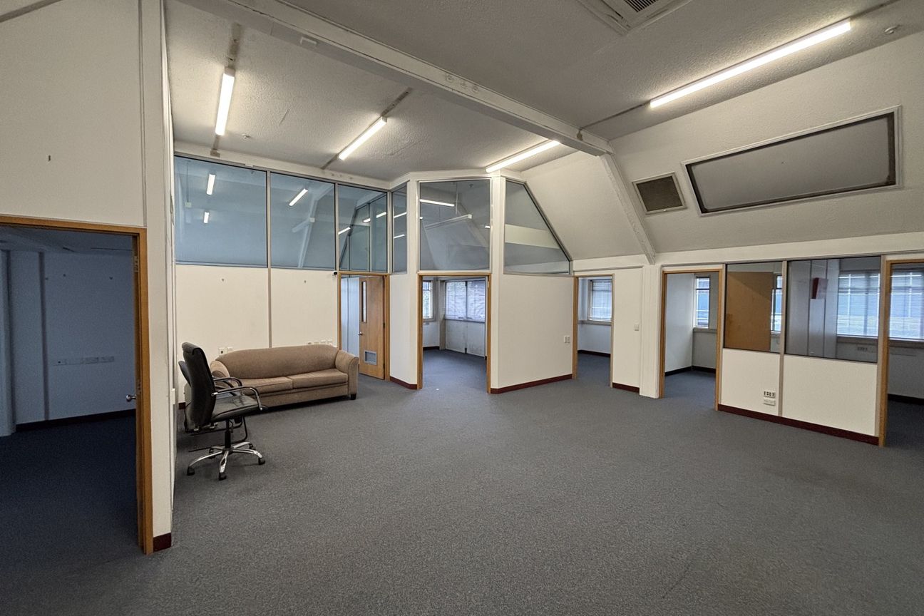Smart Office Solution in the Heart of Johnsonville - Bild 2