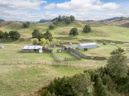 19 Body Road, Manunui