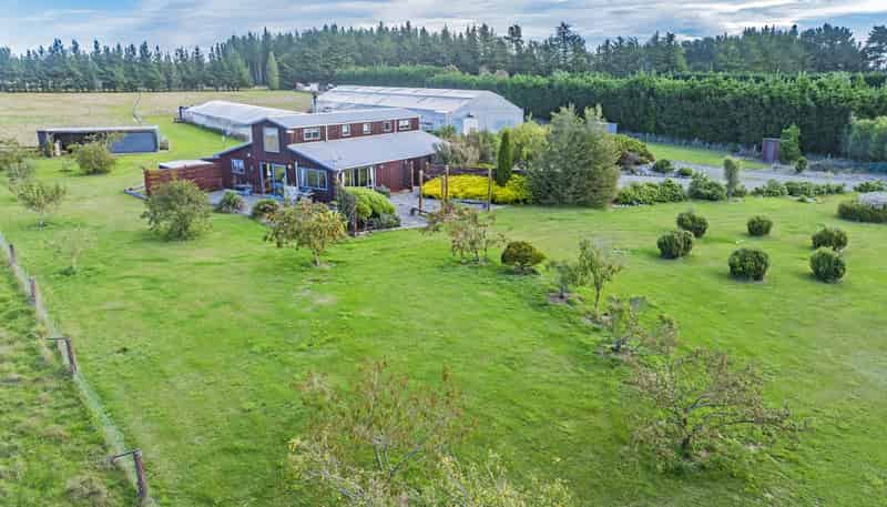 2047 South Eyre Road, West Eyreton
