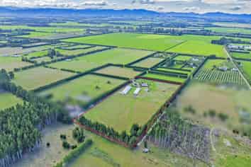 2047 South Eyre Road, West Eyreton