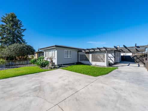 1 Fleming Crescent, Maraenui