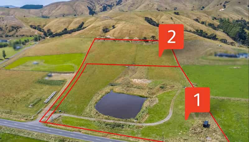 1015 Lake Ferry Road, Martinborough
