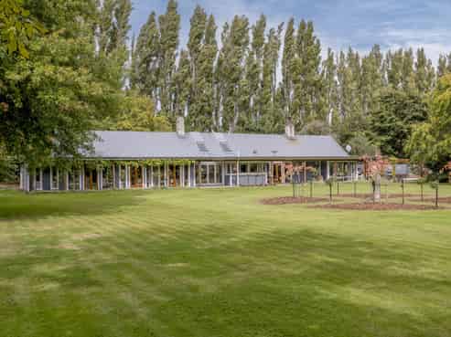 210 Hudsons Road, Lincoln