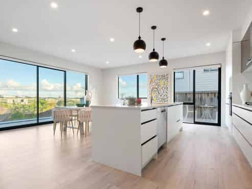 15C Living Stream Road, Albany